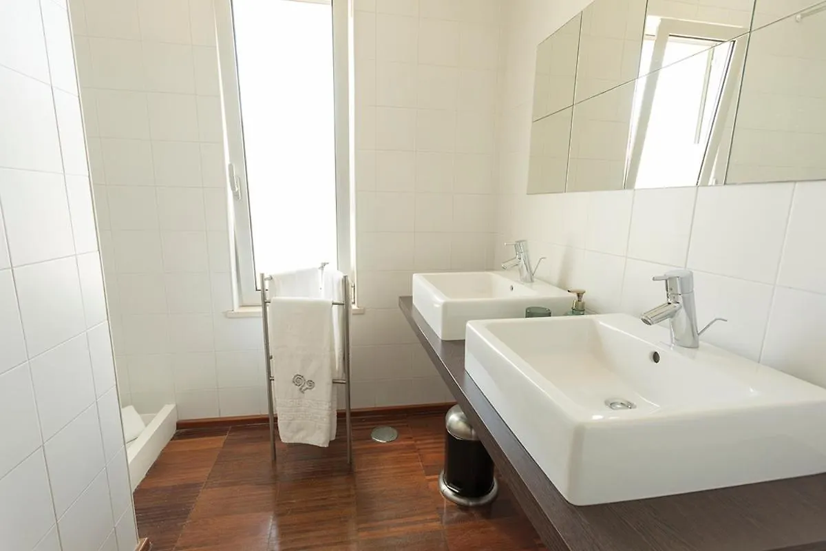 One2Seven Aparthotel Ferragudo